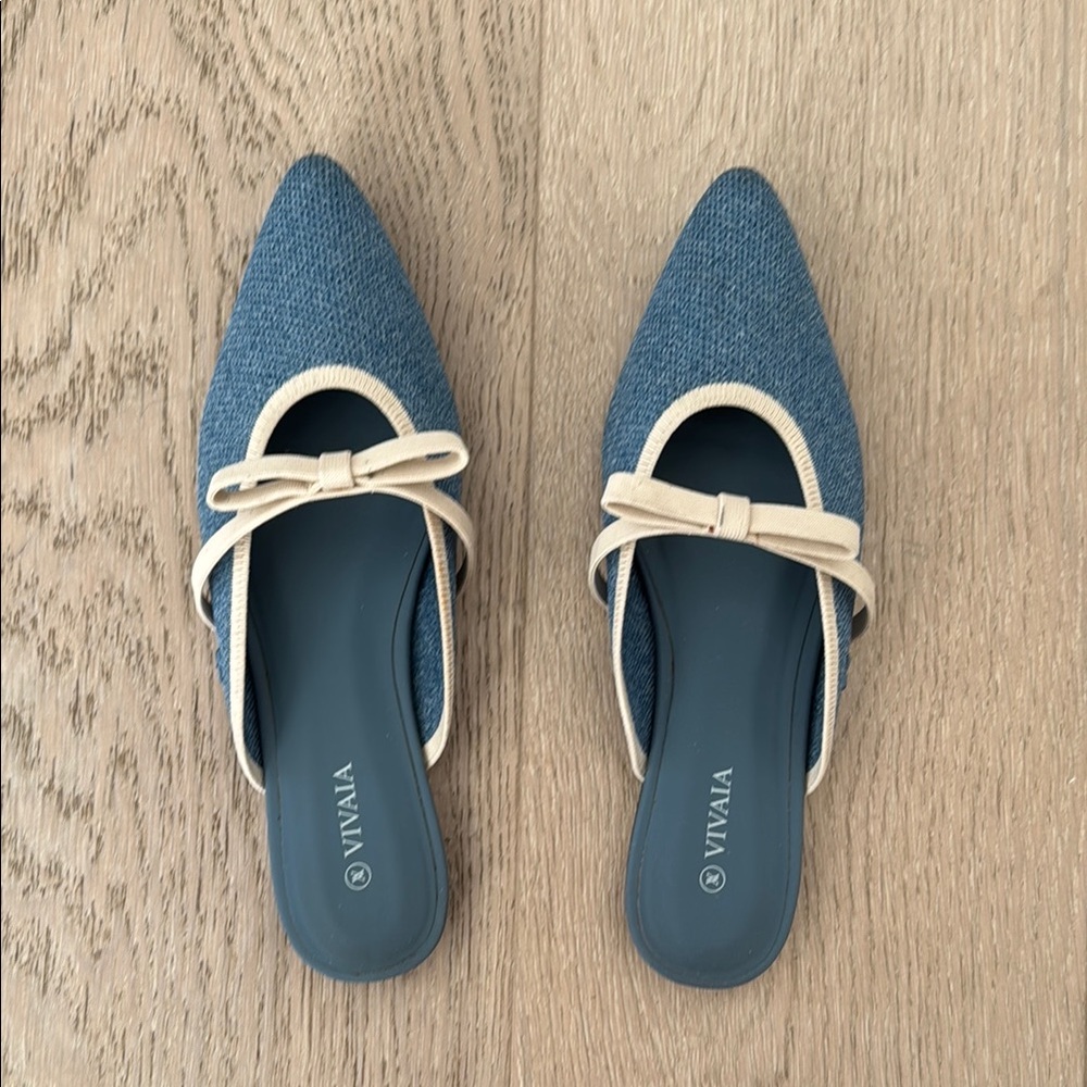 Vivaia Knit Pointed Toe Slippers w/ Bow on top